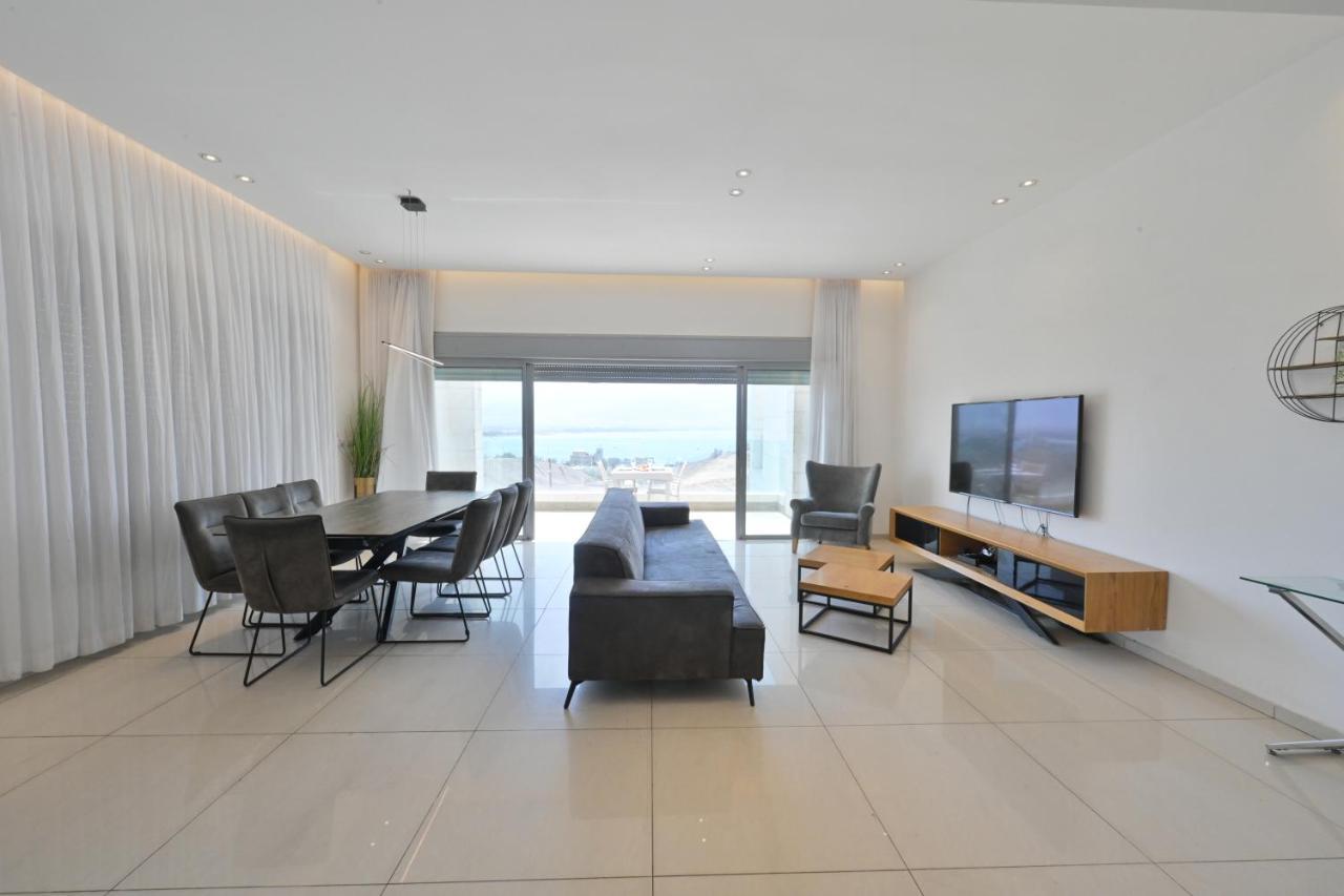 The White Lotus Villa Eilat Bagian luar foto