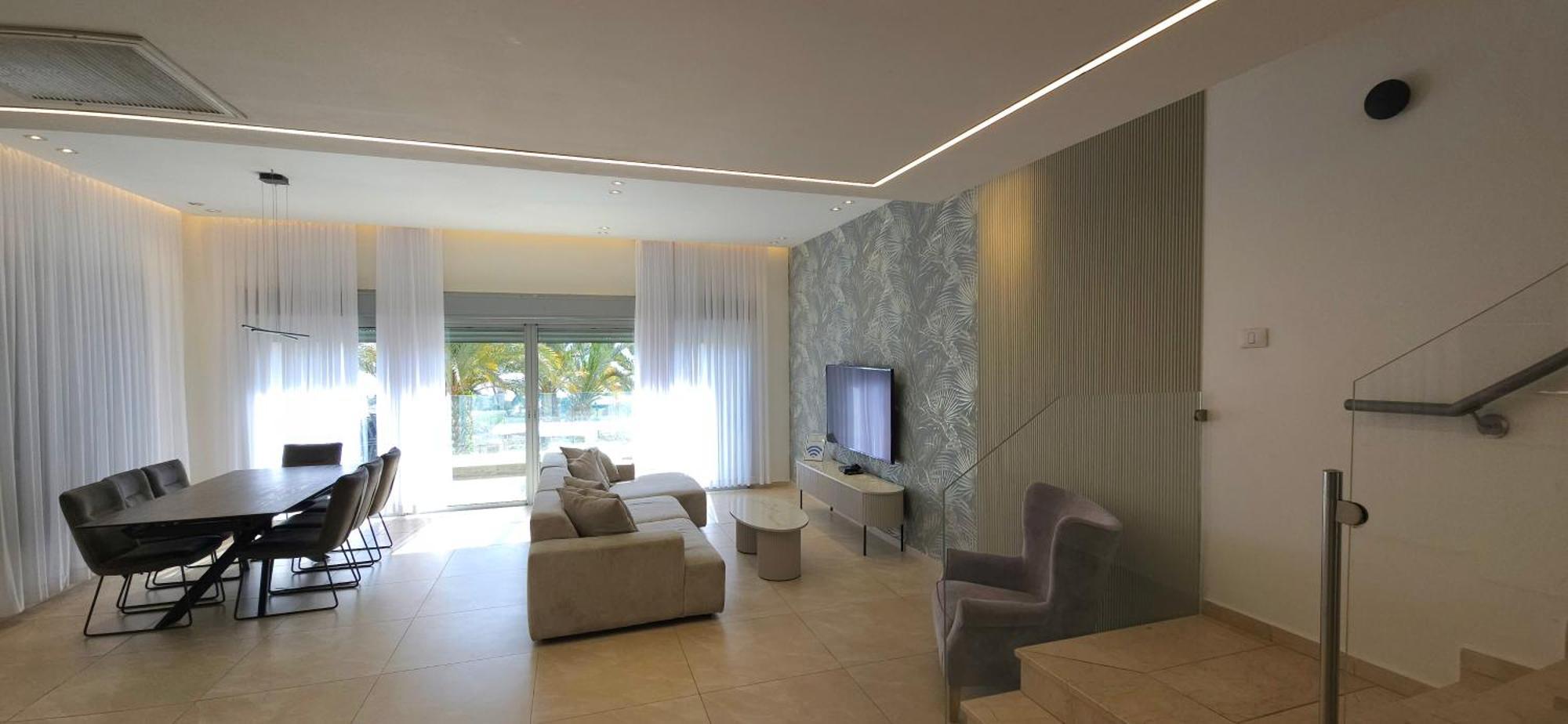 The White Lotus Villa Eilat Bagian luar foto